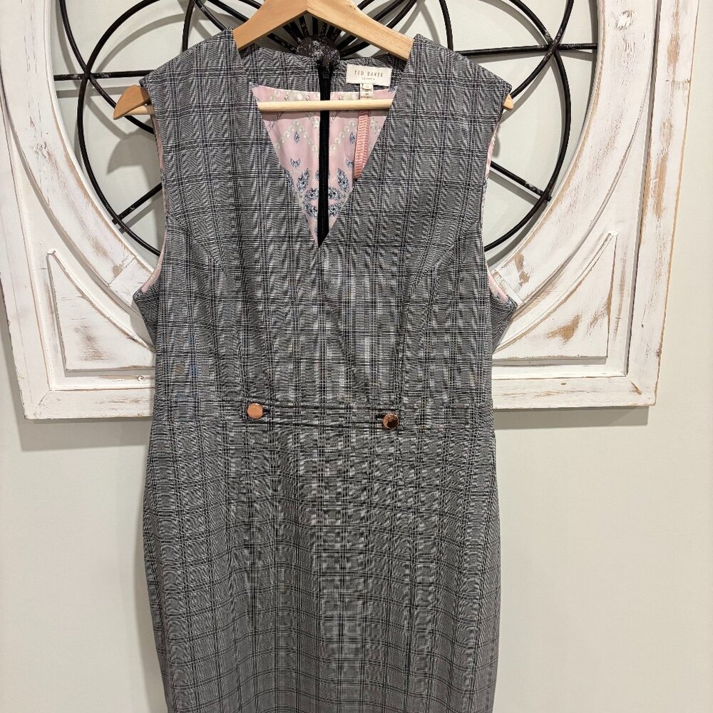 Ted Baker London V Neck Lined Pencil Dress